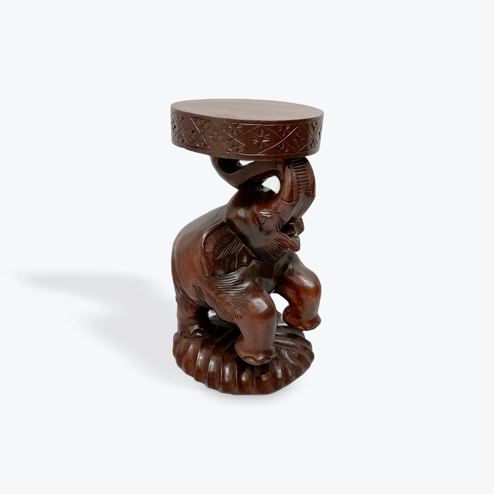 Base de Elefante de Madera para Ifa o Shango (Wooden Elephant Base for Ifa or Shango)