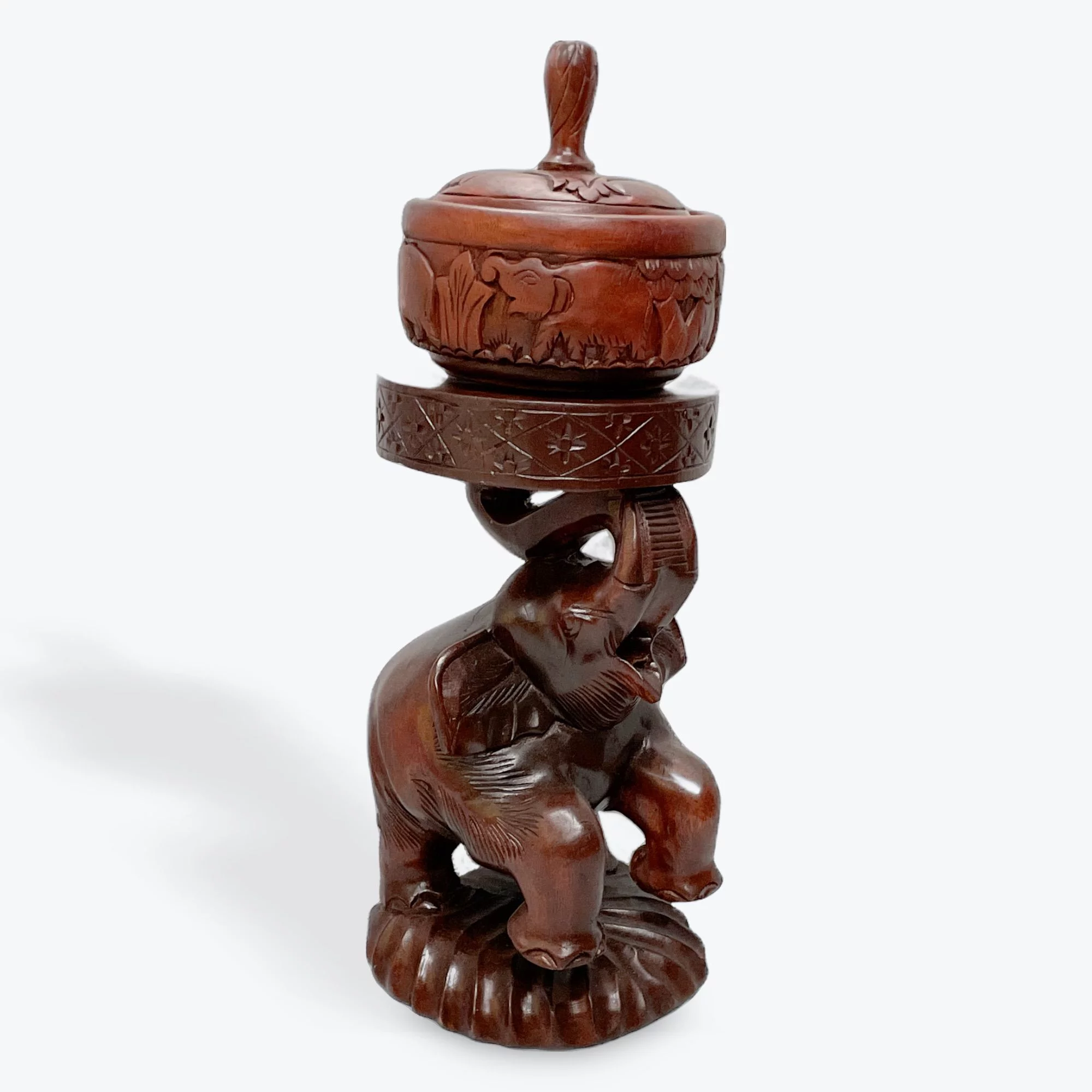 Batea de Ifa con base de Elefante de Madera (Ifa Batea with Wooden Elephant Base)